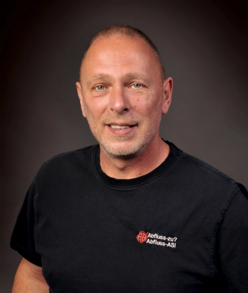 Hans Peter Martini<br />
Technische Sachbearbeiter